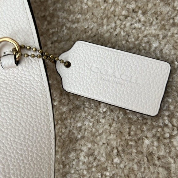 Coach cream colored backpack. 3 pockets (2 big, 1 small) - Picture 3 of 11